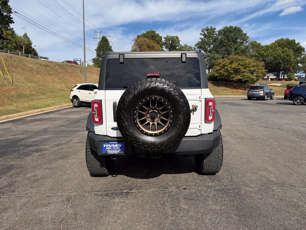 2021 Ford Bronco Base