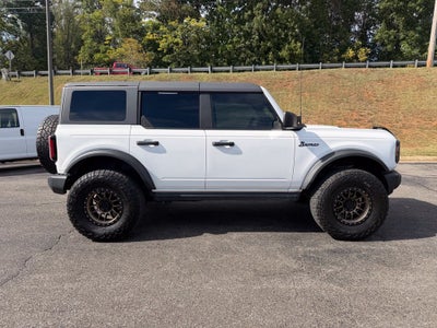 2021 Ford Bronco Base