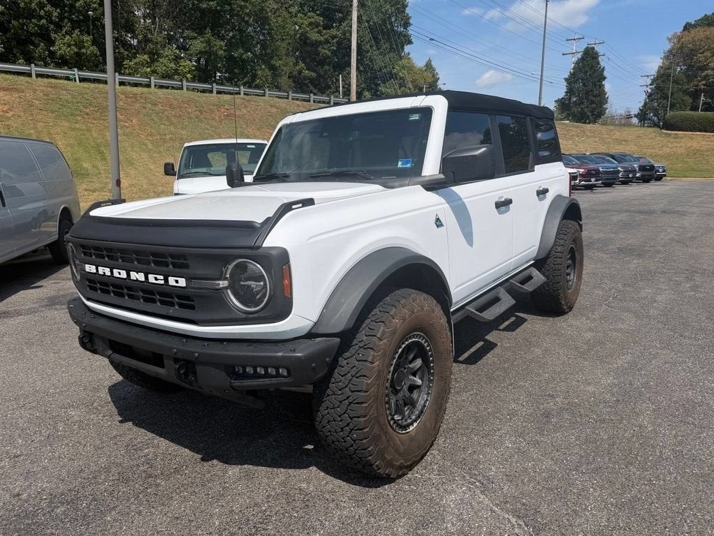 2023 Ford Bronco Base