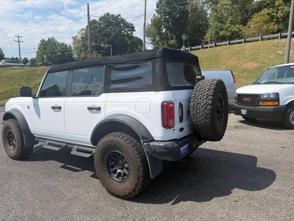 2023 Ford Bronco Base