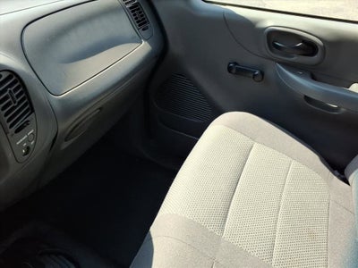 2002 Ford F-150 XL