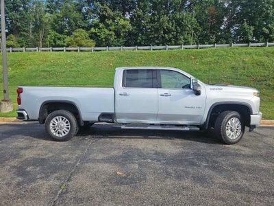 2022 Chevrolet Silverado 3500 HD High Country