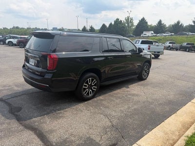 2024 GMC Yukon XL AT4