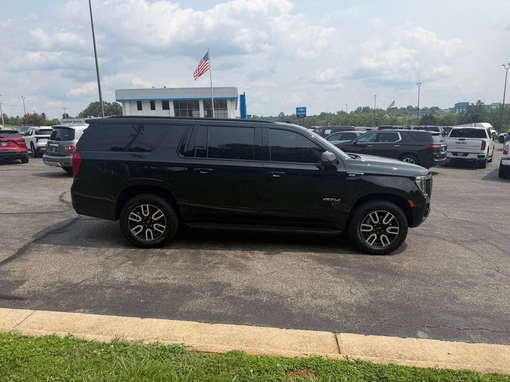 2024 GMC Yukon XL AT4