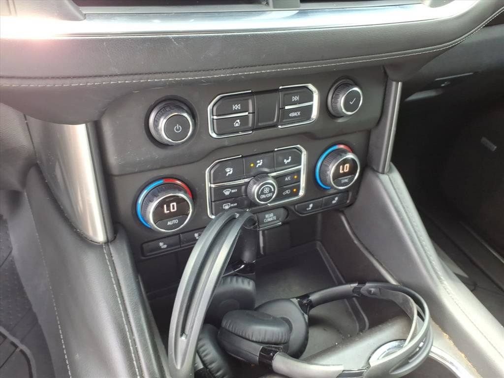 2021 Chevrolet Suburban LT