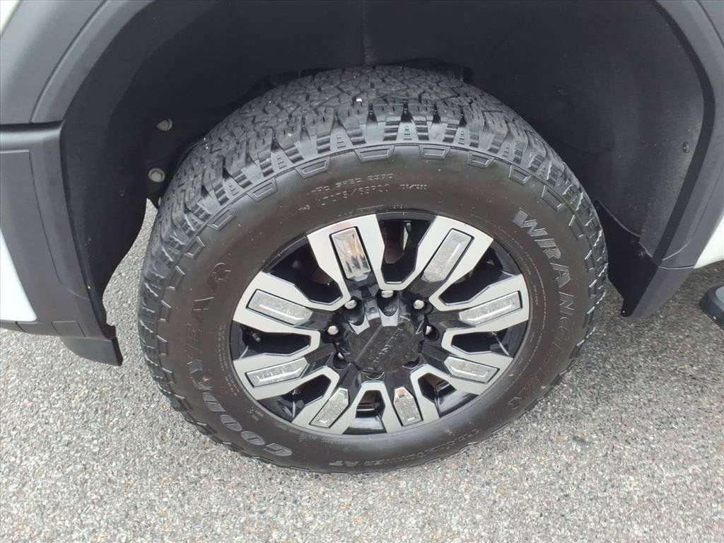 2024 GMC Sierra 2500 HD Denali