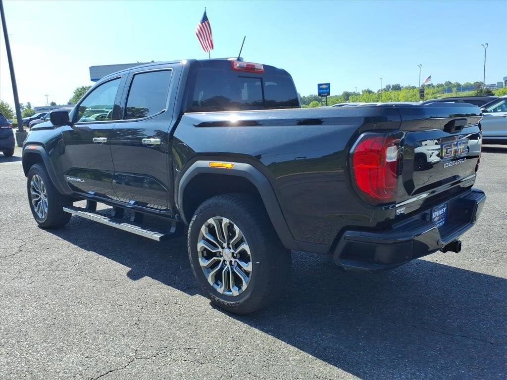 2023 GMC Canyon Denali