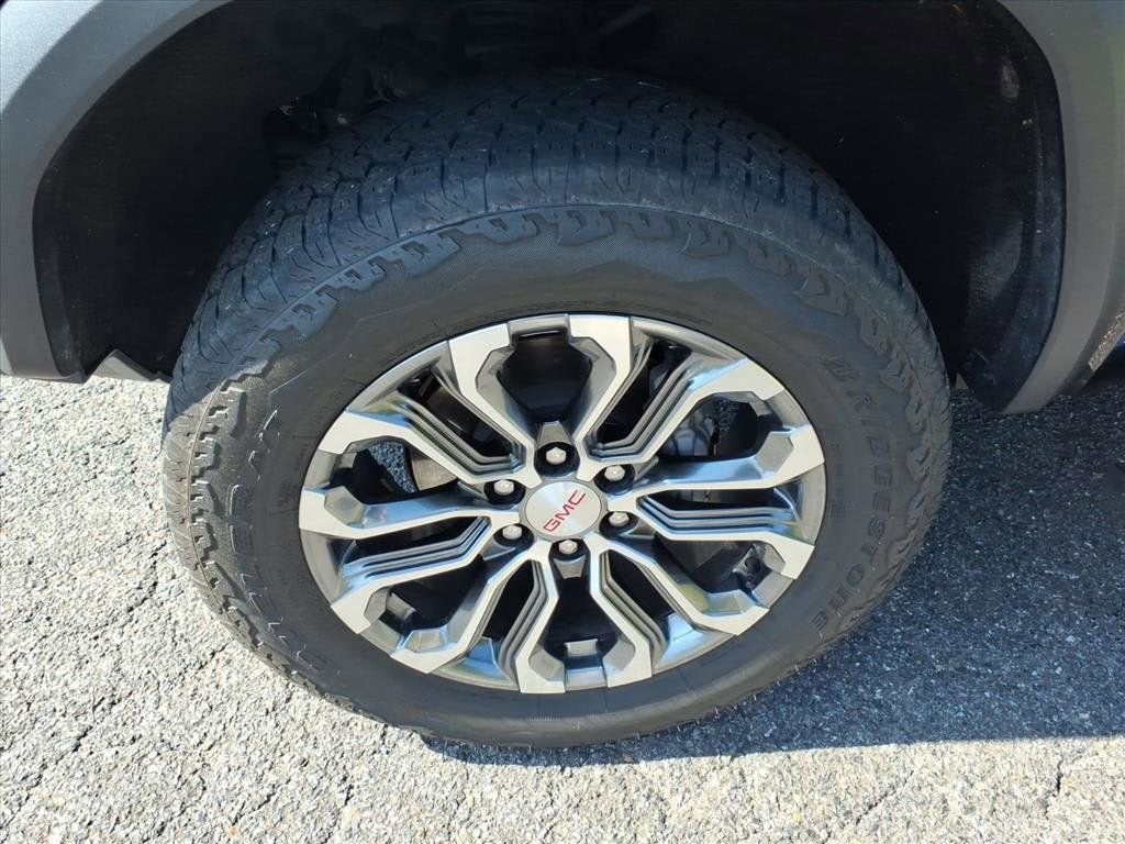 2023 GMC Canyon Denali
