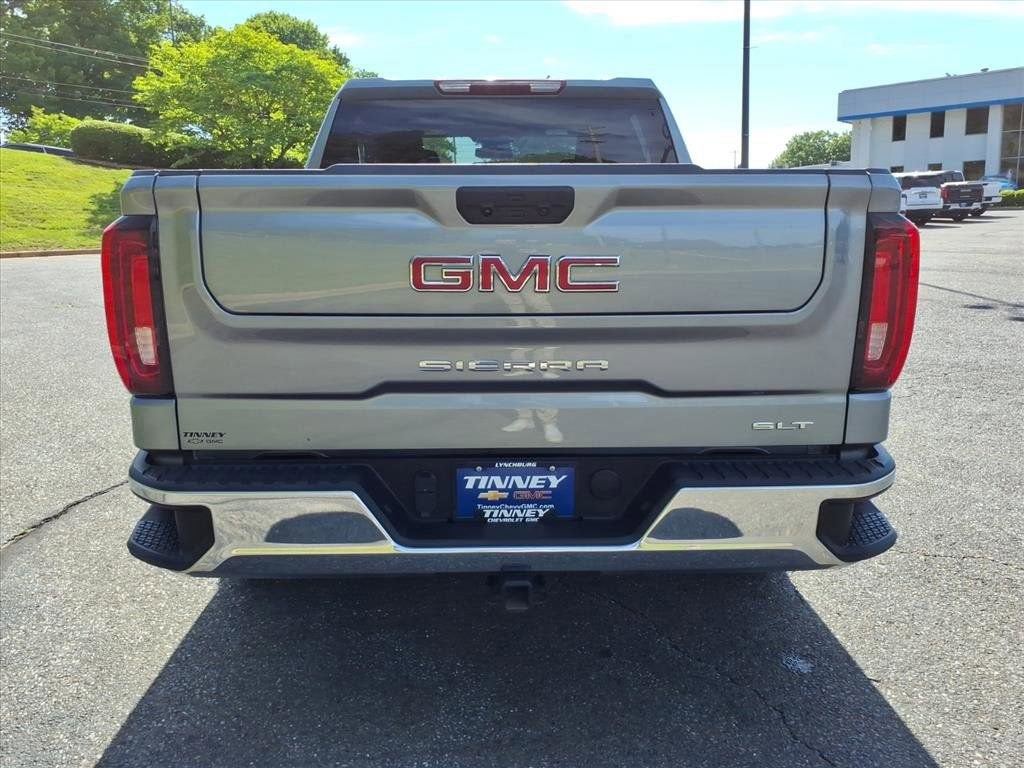 2025 GMC Sierra 1500 SLT