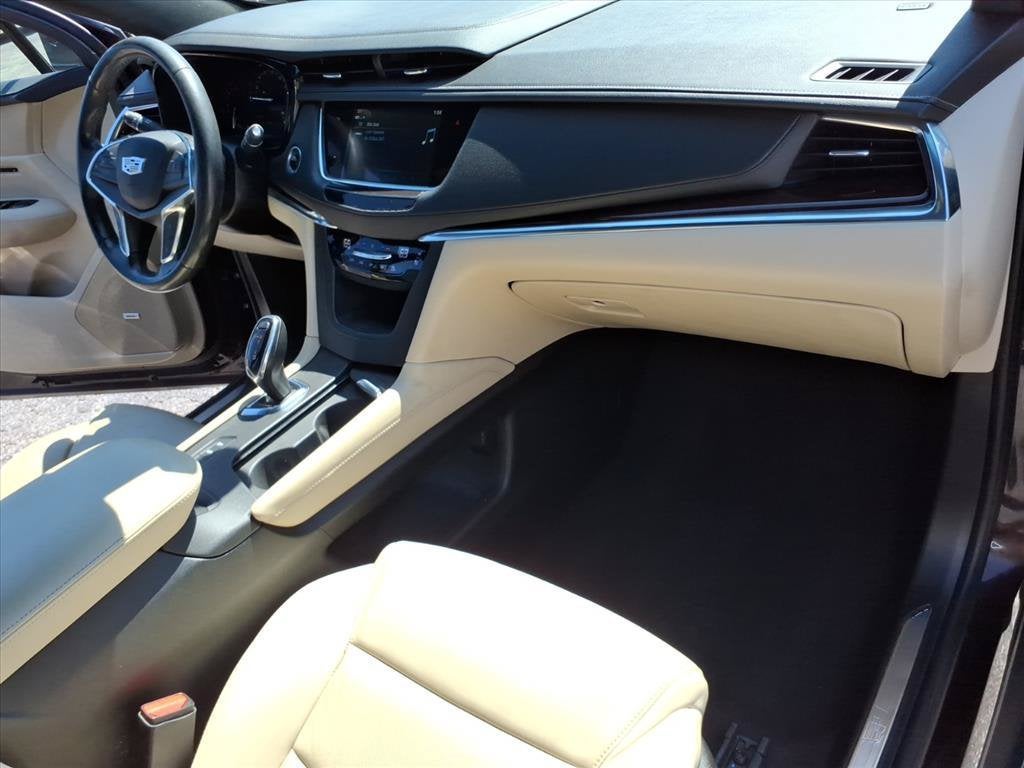 2018 Cadillac XT5 Premium Luxury AWD