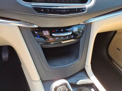 2018 Cadillac XT5 Premium Luxury AWD