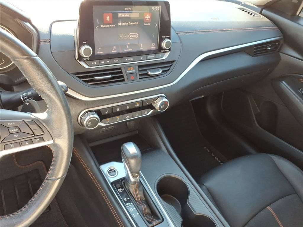 2022 Nissan Altima 2.0 SR