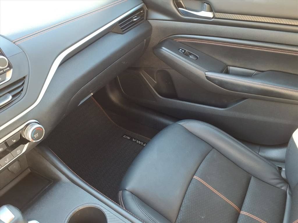 2022 Nissan Altima 2.0 SR