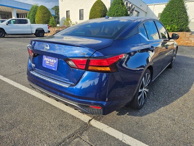 2022 Nissan Altima 2.5 SR