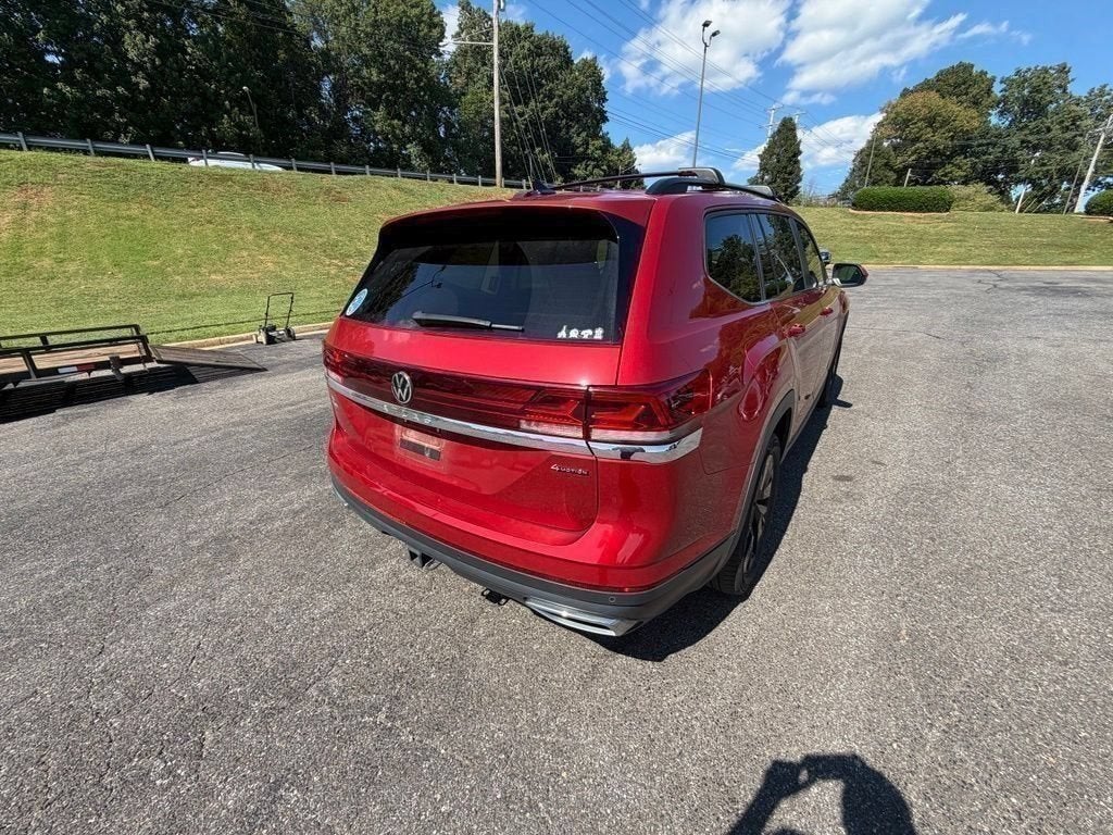 2024 Volkswagen Atlas 2.0T SE w/Technology