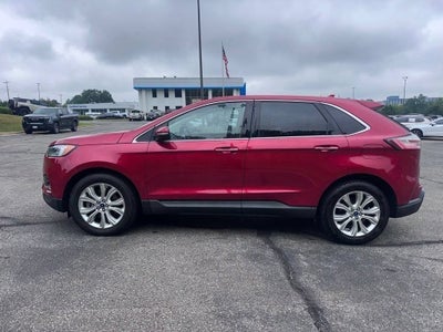 2020 Ford Edge Titanium