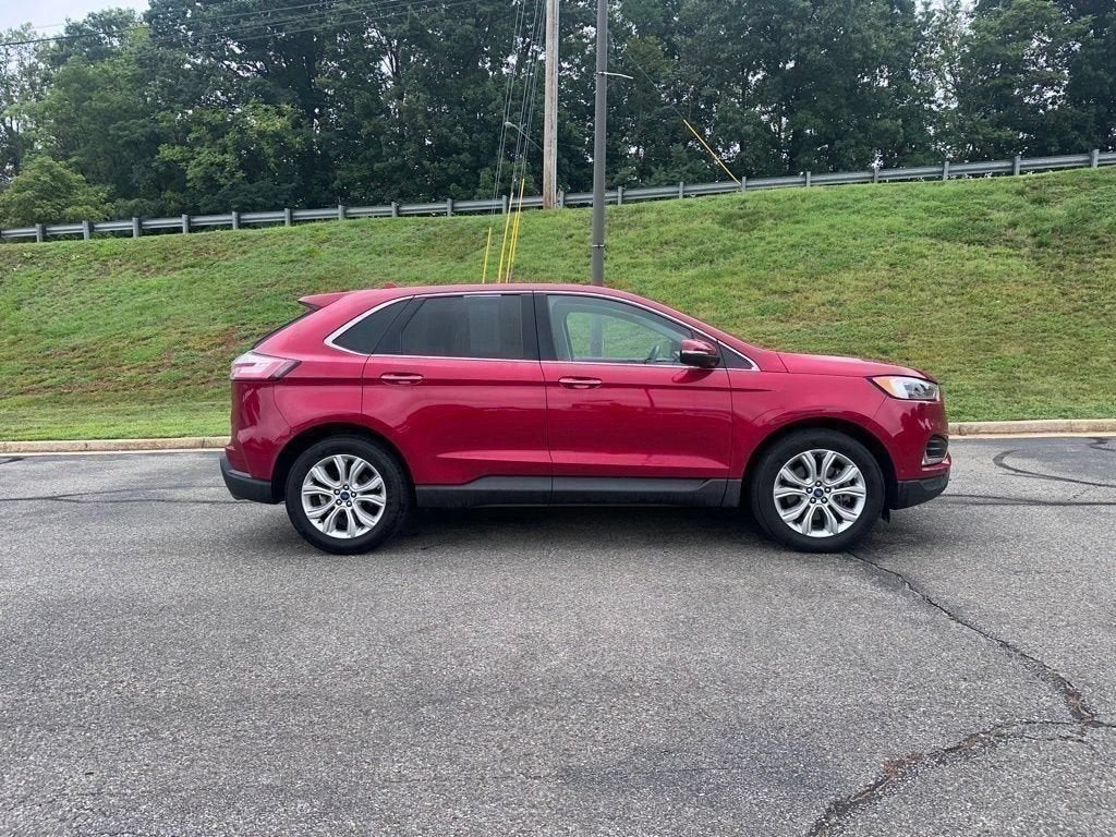2020 Ford Edge Titanium