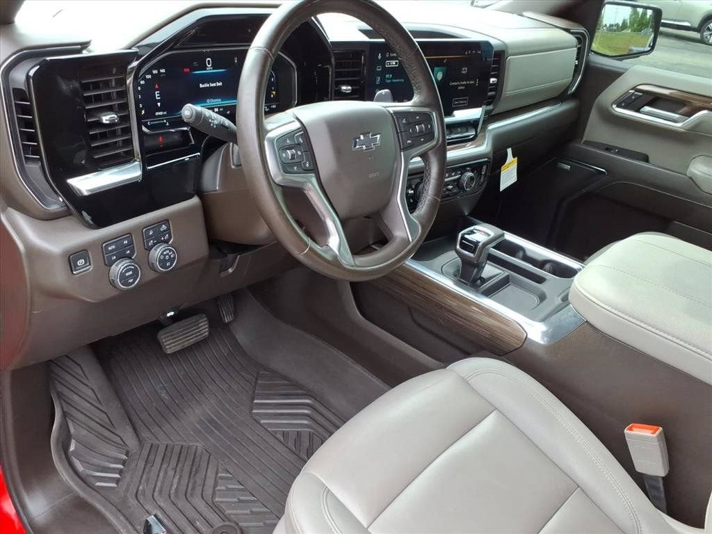 2024 Chevrolet Silverado 1500 LT Trail Boss
