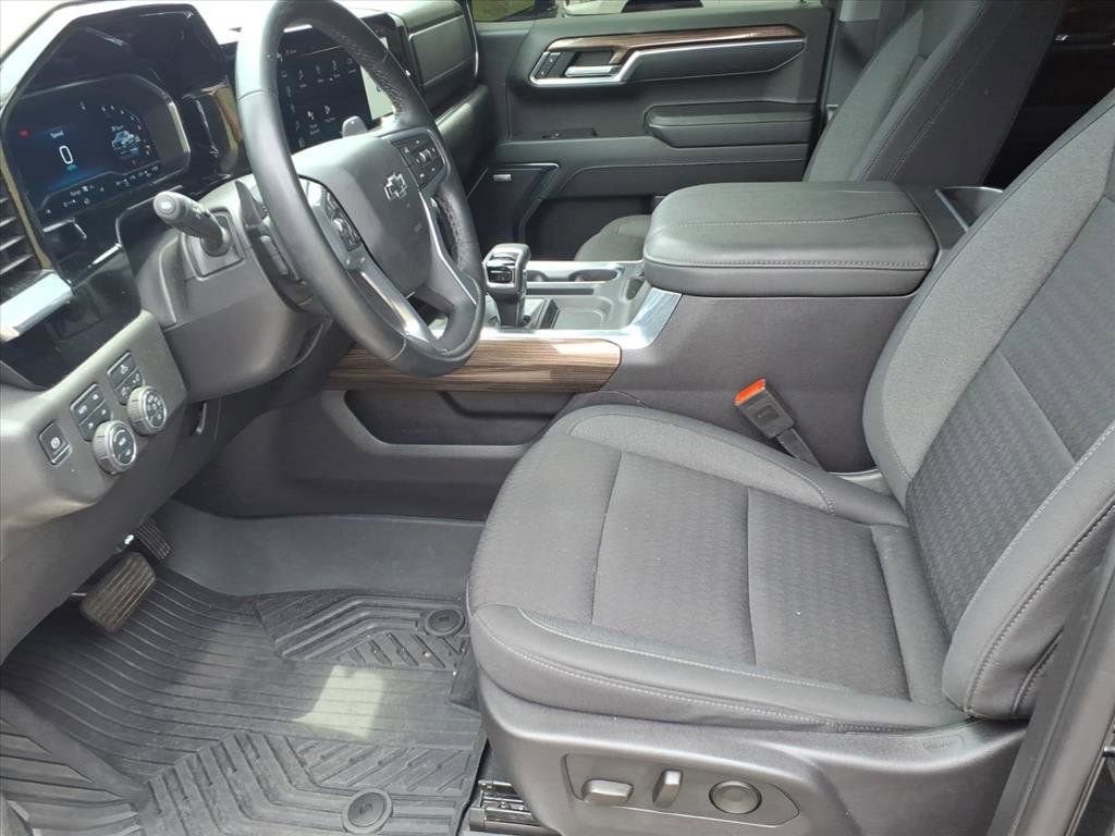 2025 Chevrolet Silverado 1500 LT Trail Boss