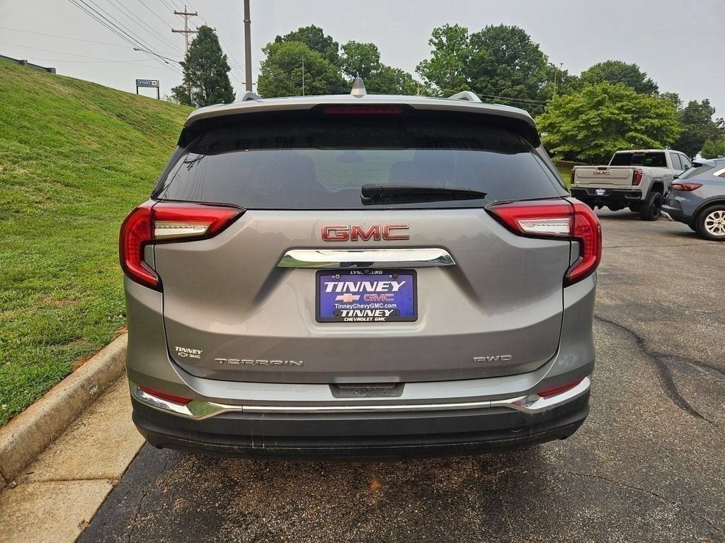 2023 GMC Terrain SLT