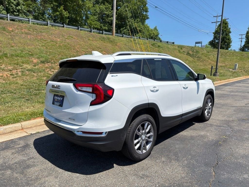 2024 GMC Terrain SLT