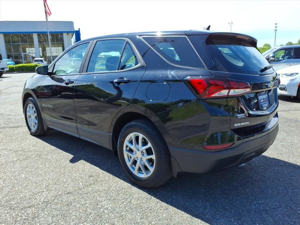 2024 Chevrolet Equinox LS