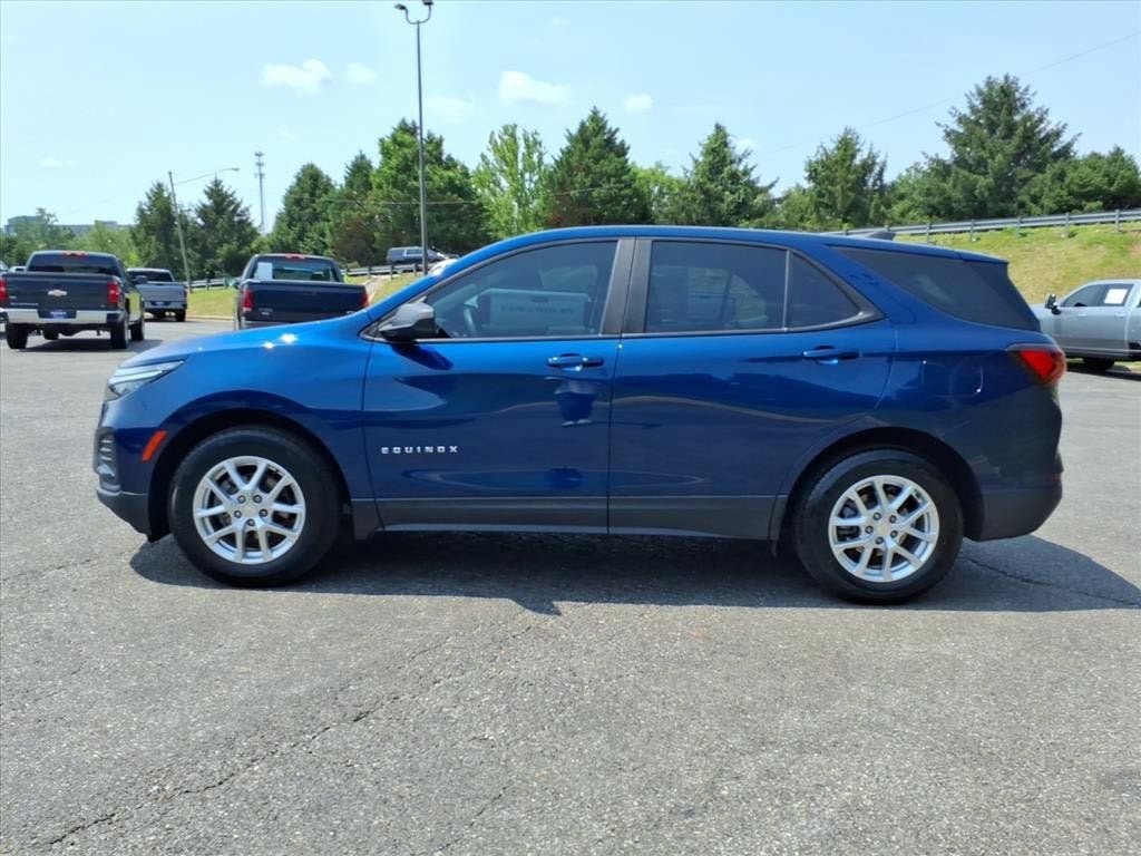 2022 Chevrolet Equinox LS