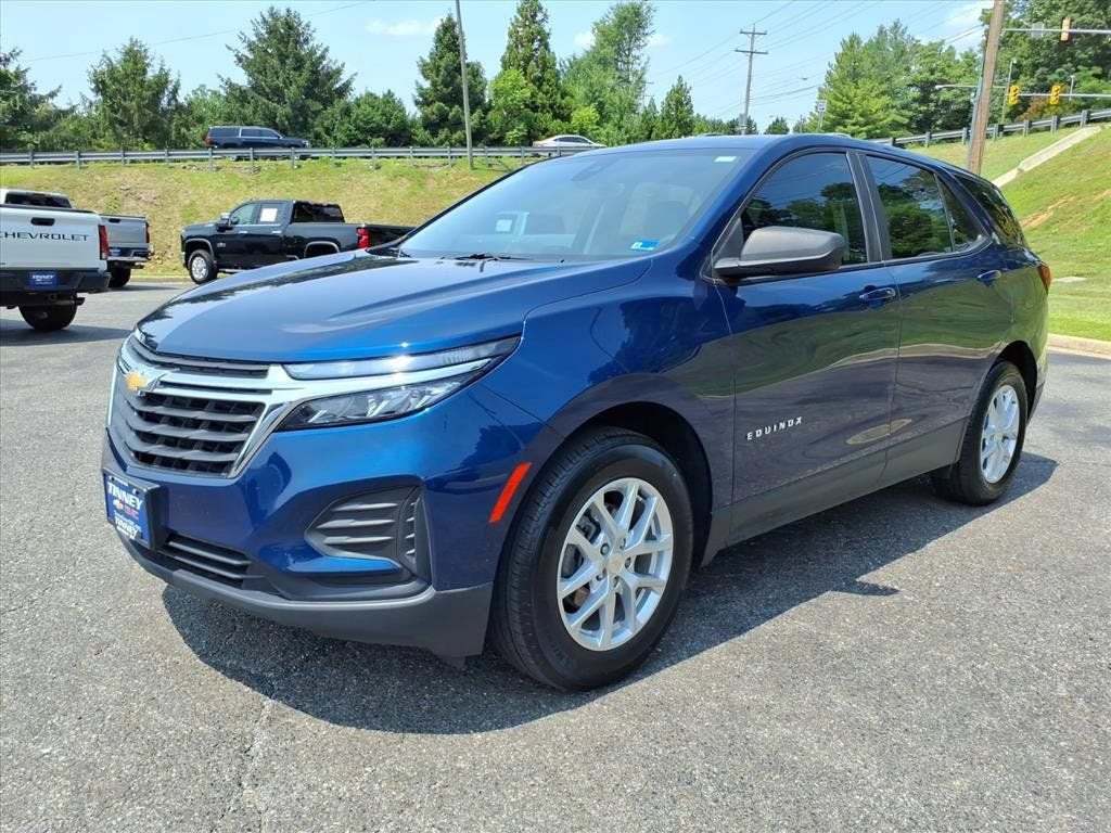 2022 Chevrolet Equinox LS