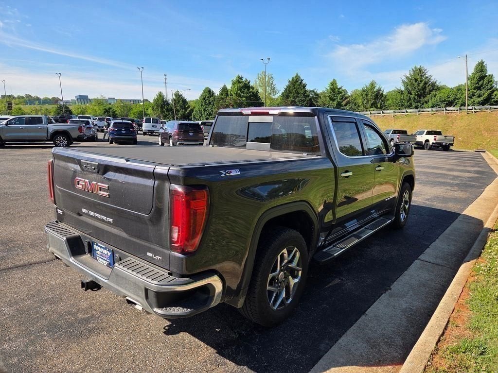 2025 GMC Sierra 1500 SLT