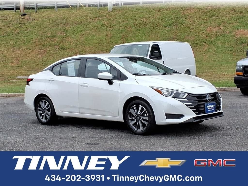 2024 Nissan Versa SV