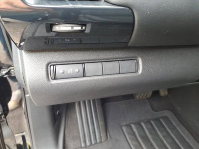 2023 Nissan Pathfinder S