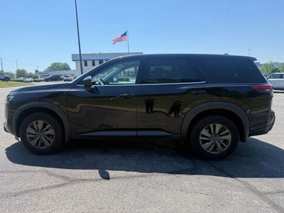 2023 Nissan Pathfinder S