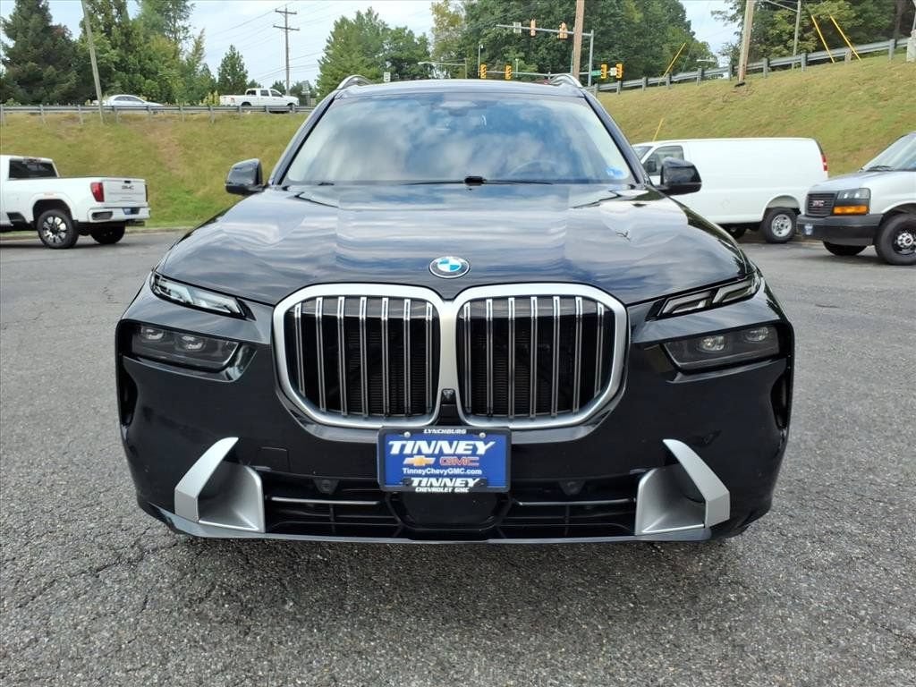 2023 BMW X7 xDrive40i