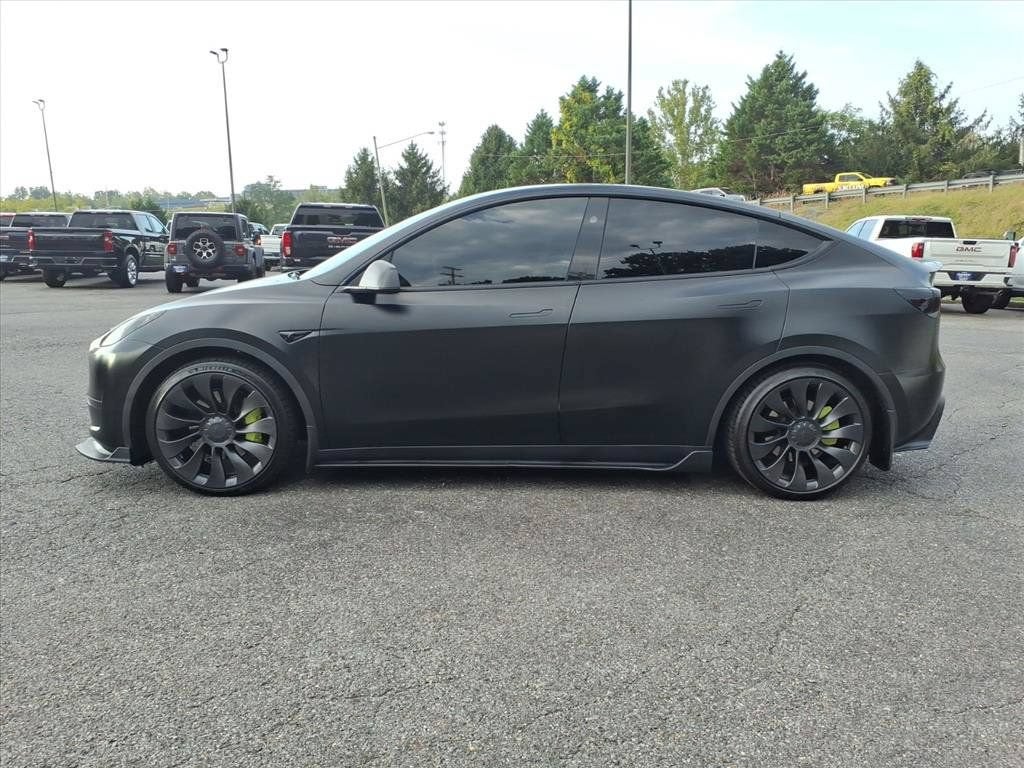 2023 Tesla Model Y Performance