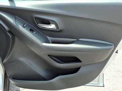2022 Chevrolet Trax LS