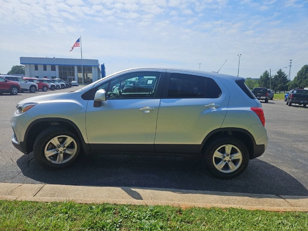 2022 Chevrolet Trax LS